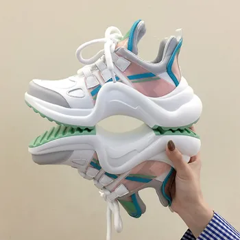 2022 Derece Popüler Platformu Sneakers Kadın Tıknaz Sneakers Lüks Marka Neon Rahat beyaz ayakkabı Kadın Deri düz ayakkabı Kadın
