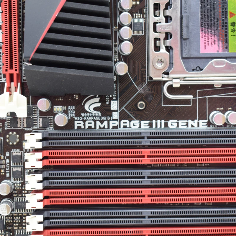 ASUS Rampage III GENE Oyuncu Ülke R3G LGA 1366 Intel X58 DDR3 24 GB Core i7 Extreme / Core i7 CPU Masaüstü Oyun Anakart Kiti 3