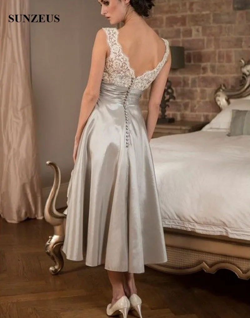 Gümüş Gri Çay Boyu Anne Gelin Elbiseler A-line V Yaka Tankı Dantel Damat Anne Törenlerinde Düğün Parti Giyim CM0142