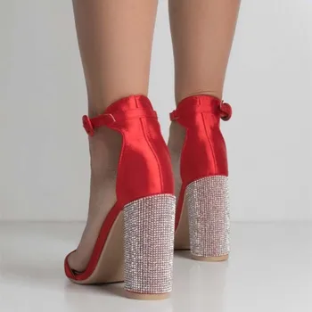 Kırmızı Saten Burnu açık Taklidi Tıknaz Topuklu Ayak Bileği Kayışı Sandalet Yıldönümü Eşsiz Cömert Çekici Moda FSJ Seksi