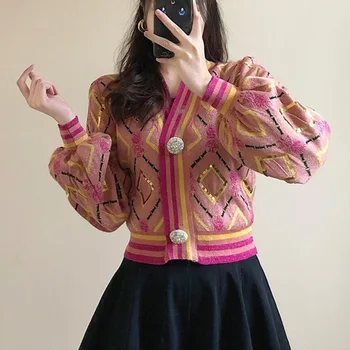 Moda Bahar Güz Örgü Kırpılmış Hırka Fener Kollu Rahat V Yaka Ince Argyle Kadın Kazak Tops Dış Giyim Yüksek Kalite