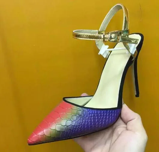 Seksi Bayanlar Ayak Bileği Kayışı Degrade Renkler Python Deri Pompaları Stiletto Kadın Sivri Burun Moda Parti Yüksek Topuklu Sandalias Ayakkabı 0