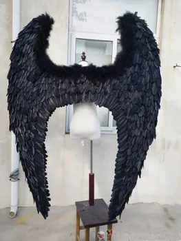 Yeni el yapımı yetişkinin büyük siyah Şeytan tüy kanatları Modeli sahne gösterisi podyum Görüntüler çekim sahne Moda aksesuarları