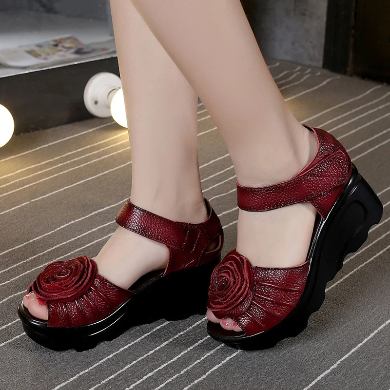 Çiçek Etnik Kadın Genunie Deri Sandalet Takozlar Topuklu Platformu Peep Toe Kalın Sole Retro Casual Bayanlar Ayakkabı Zapatos De Mujer